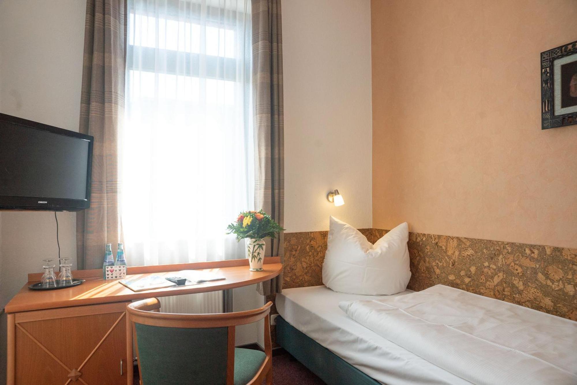Hotel Adagio Leipzig Kamer foto